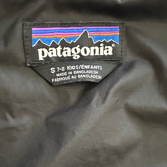 Patagonia Black Kids Puffer Jacket - Picture 3 of 4